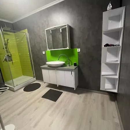 Apartment Wild Garden1 *