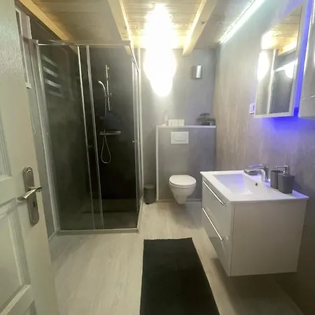 Apartment Wild Garden1 *